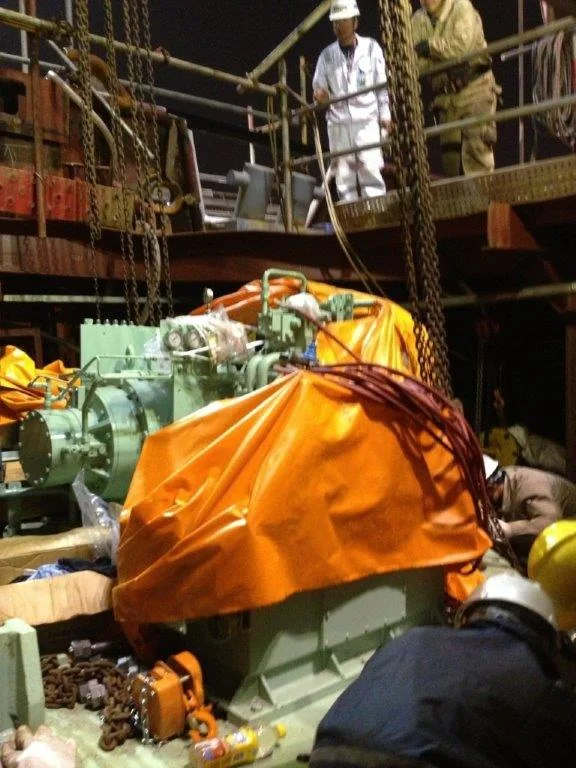 Thruster installation
